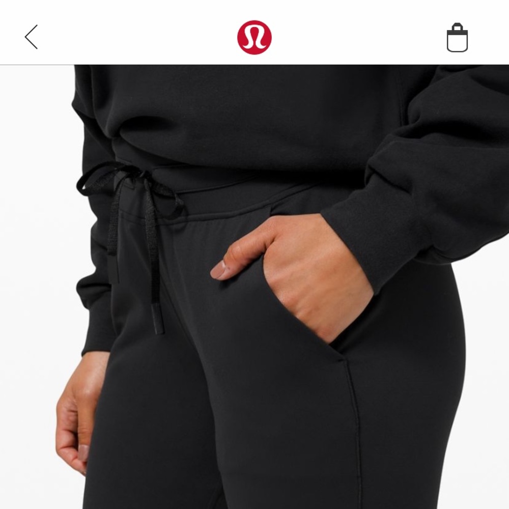 ****BRAND NEW****** LULULEMON JOGGERS